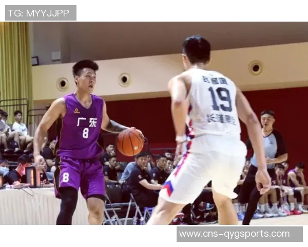 全运会足球冠军争夺战揭幕各省队伍全力以赴争创佳绩